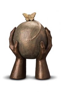 Keramische art urn 'Metamophose'